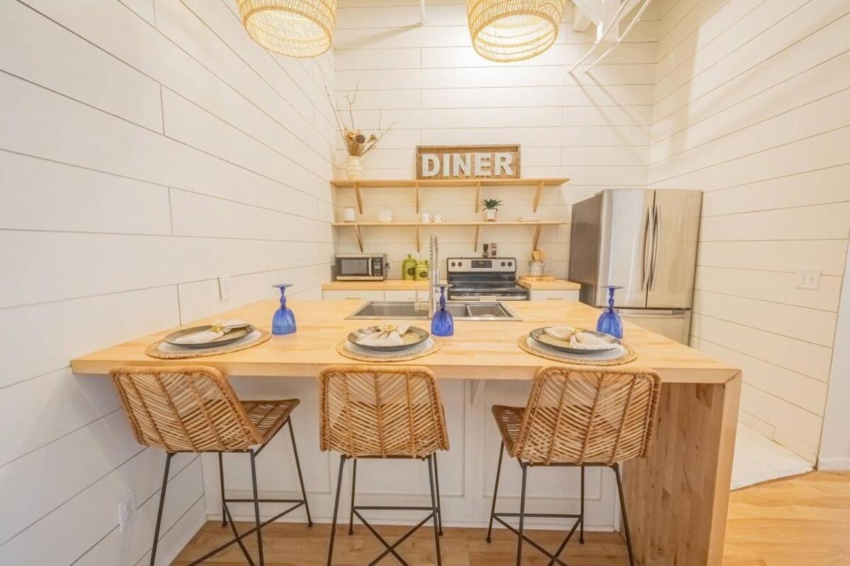 Darlin' Downtown Dawghouse Apartman Athens Kültér fotó